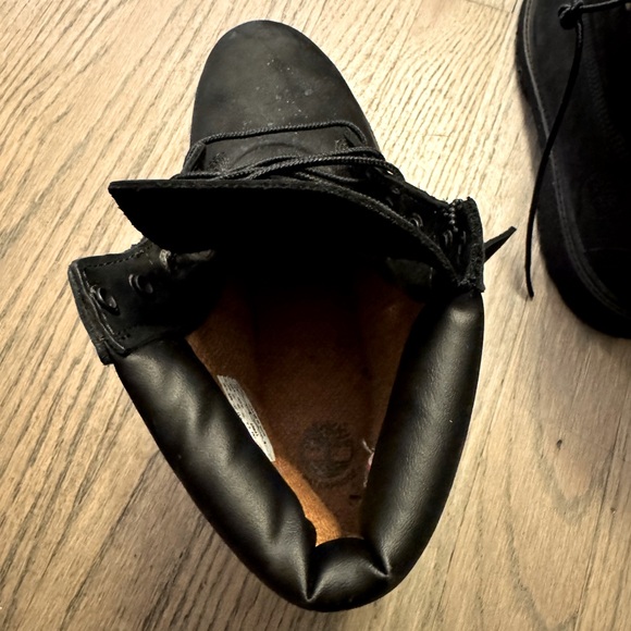 Men’s Timberland black waterproof winter boots - Picture 7 of 8